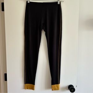 2022 UNIQLO x MARNI Black Yellow Heattech Leggings - Medium